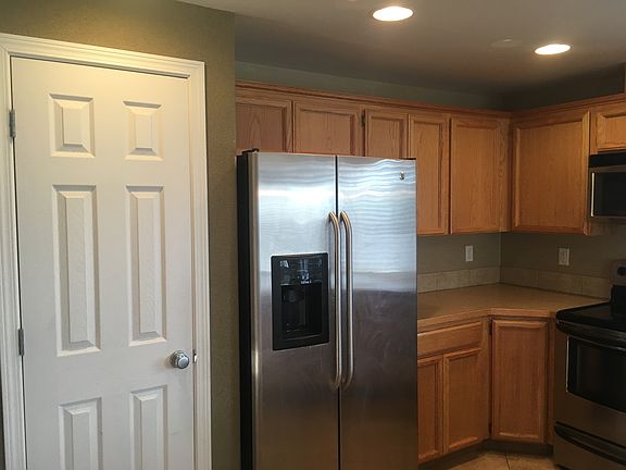 3rd image of 2103 Leanne Ave