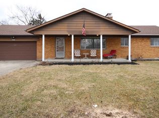 3900 Reinwood Dr, Dayton, OH 45414