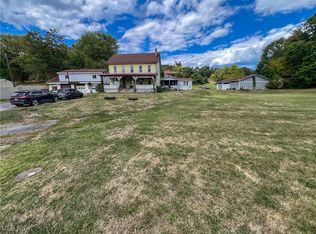 14614 E Liverpool Rd, East Liverpool, OH 43920