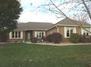 5424 Steven Dr, Greenwood, IN 46142