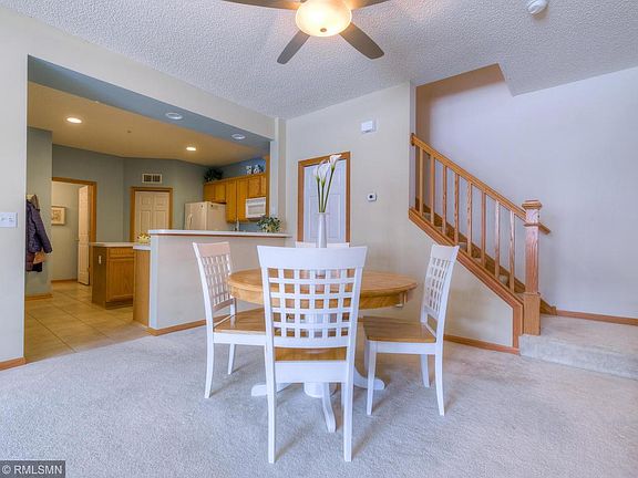 4th image of 12130 Vermillion St NE Unit B