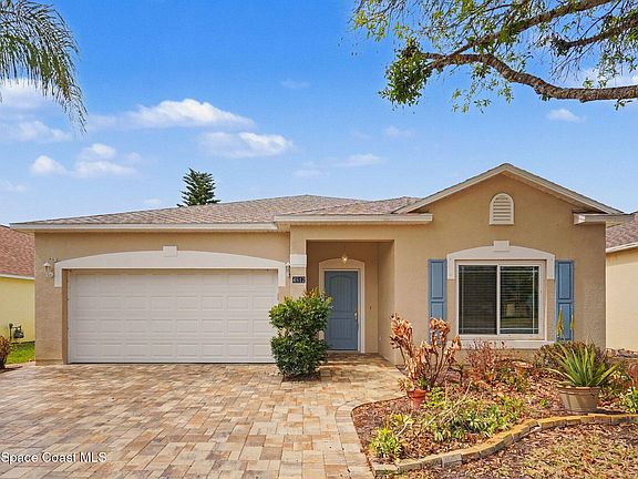 2nd image of 4812 Outlook Dr