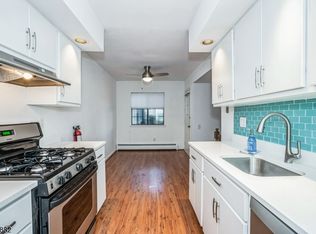 15H Kensington Rd, Chatham, NJ 07928