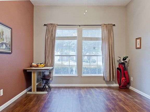 4th image of 3408 Grant St