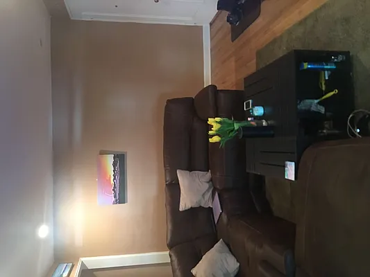 Rented by New Age Realty Group | media 16