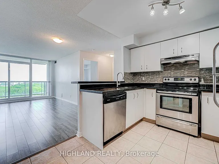 2545 Erin Centre Blvd #1411 — Photo 2
