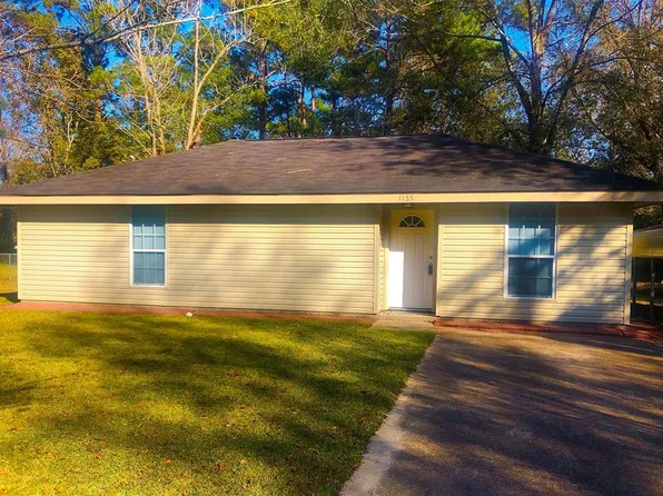 1135 Durdin Dr, Silsbee, TX 77656