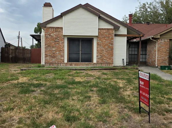 428 Liberty Pl, Grand Prairie, TX 75052