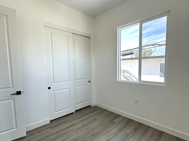 5021 72nd St #5023 — Photo 5
