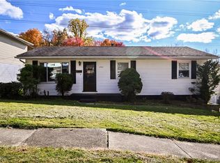 2526 Primewood Rd, Akron, OH 44305