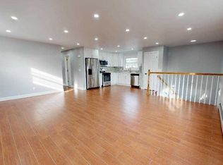 201 Wright St, Westbury, NY