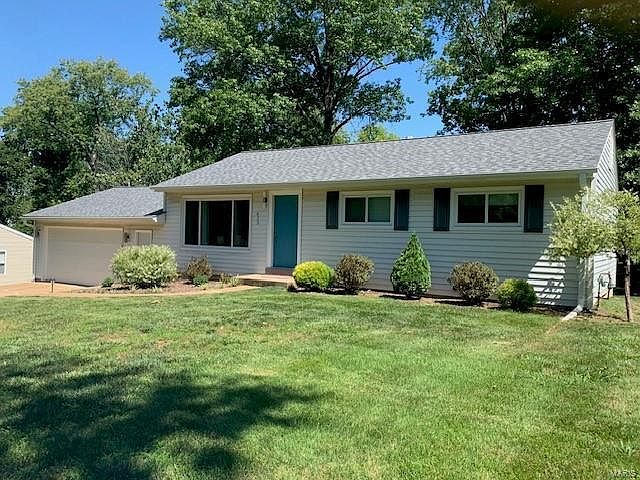 1st image of 633 Highland Dr
