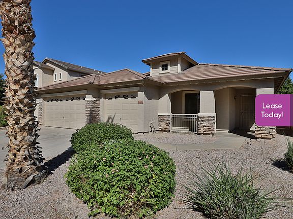 3rd image of 2406 W Silver Streak Way