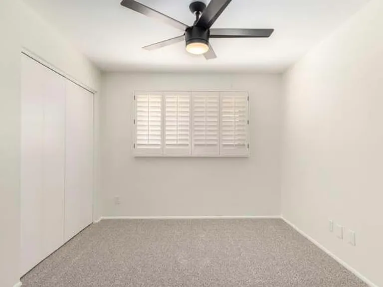 1227 E Campus Dr — Photo 12