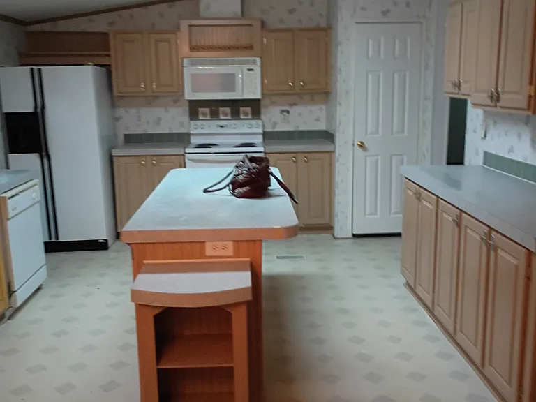 392 County Road 517 — Photo 5