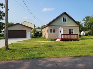 520 Leonard St, Chetek, WI 54728
