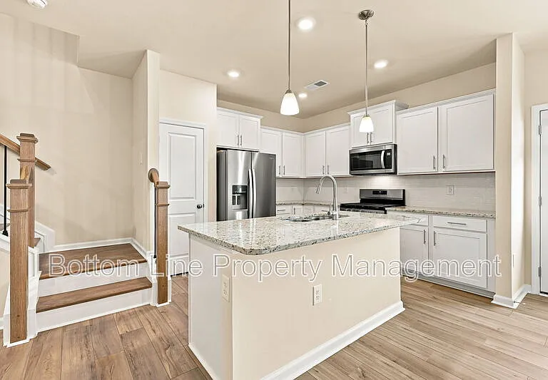 460 Glen Clova Dr — Photo 25