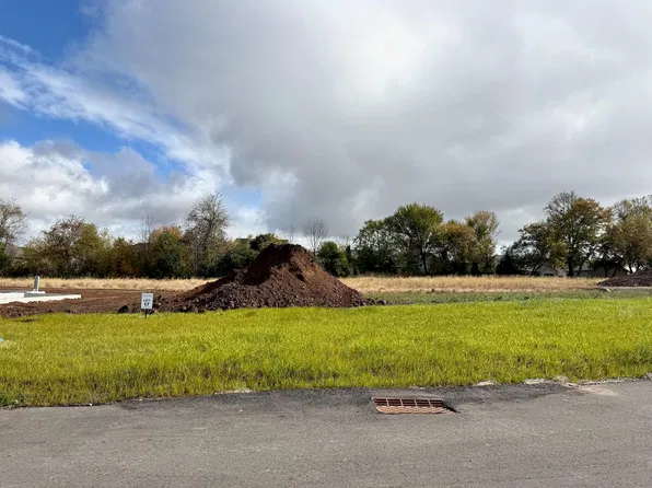 Ridgeway Dr #17, Greenville, WI 54942
