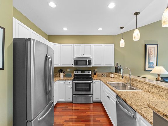 3rd image of 112 Cypress Point Ct. #302