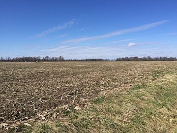 2nd image of 1900 Co Rd 1325 E