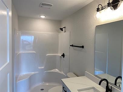 2nd image of 4111 Steel Pl #1