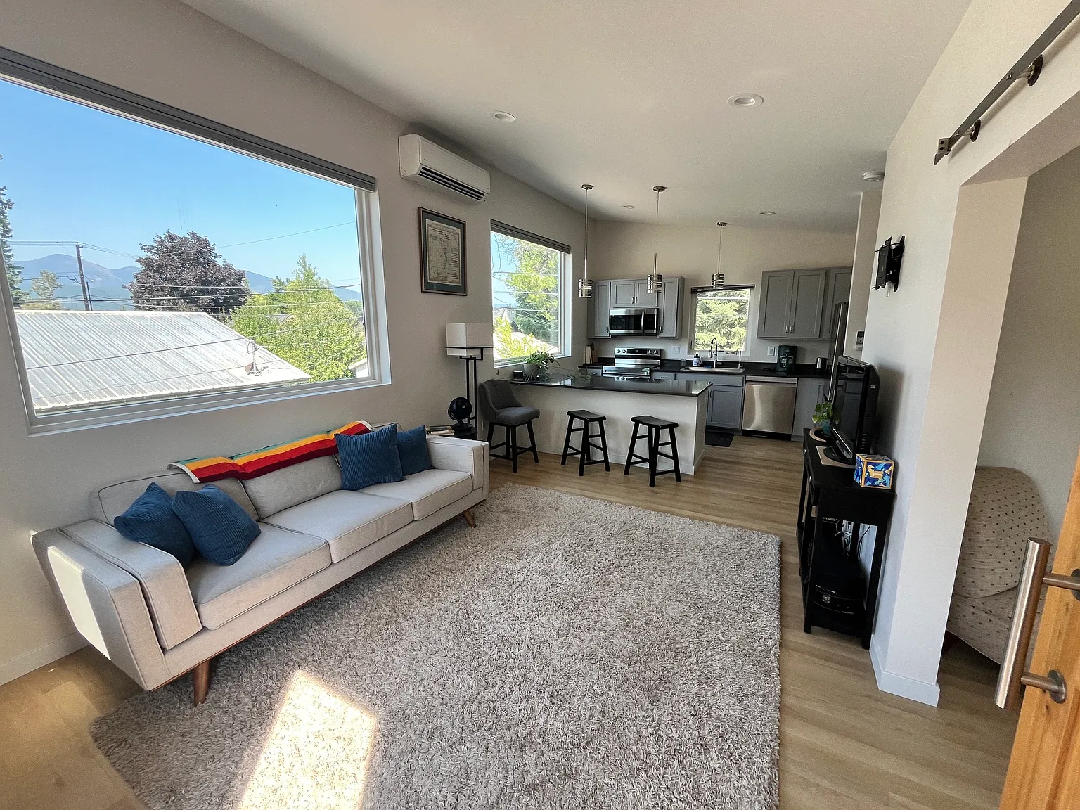 1 bed, 600 sqft, $2,000 — Photo 1
