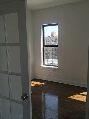 Rented by Bohemia Realty Group | media 13