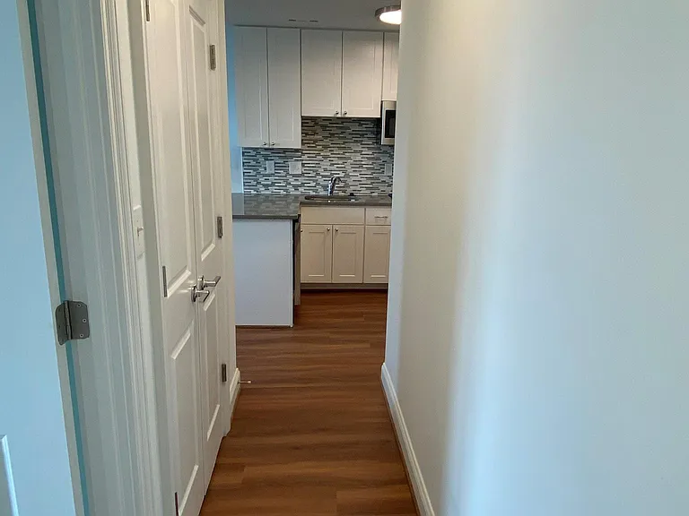 1903 7th St NW #31 — Photo 7