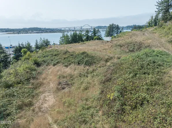 T/l 800 Niemi Ct, Newport, OR 97365