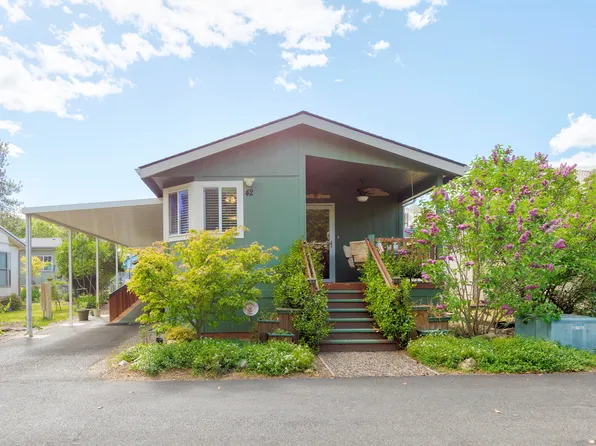 2325 NW Highland Ave Space 42, Grants Pass, OR 97526