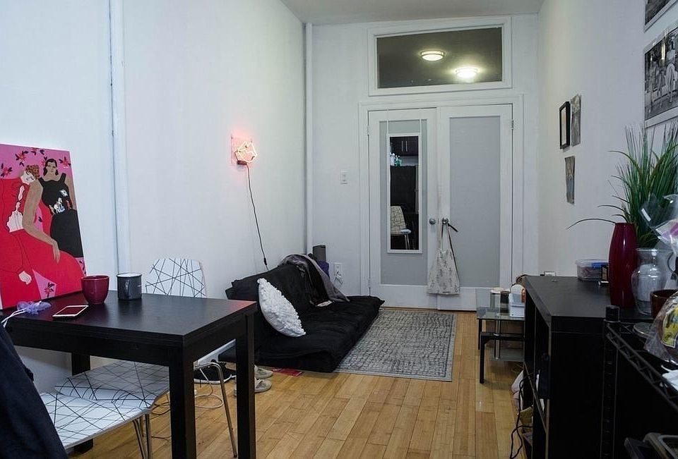 1st image of 226 E 3rd St APT 2A