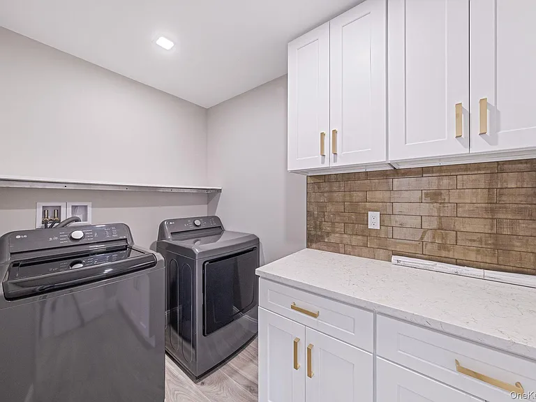 1335 Stony Brook Rd — Photo 36