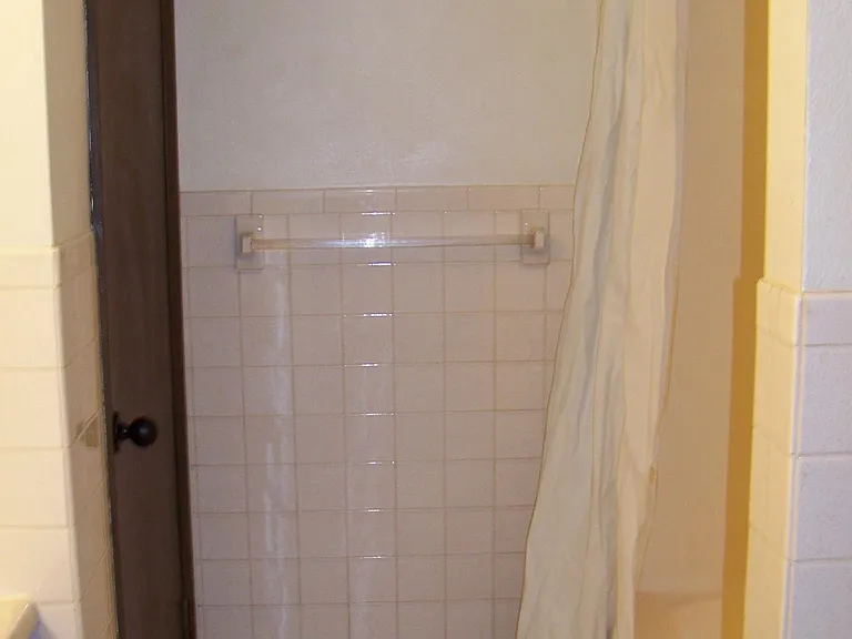 111 Pin Oak Dr #C — Photo 15