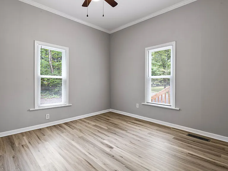 1586 3rd Street Dr NE — Photo 14