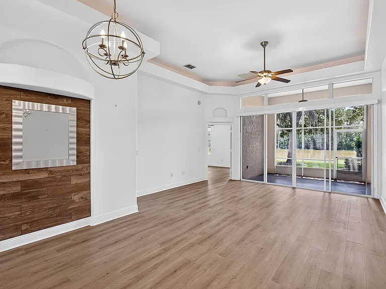 166 Sedona Cir — Photo 9