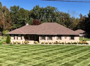 490 Laurel Cir, Crossville, TN 38555