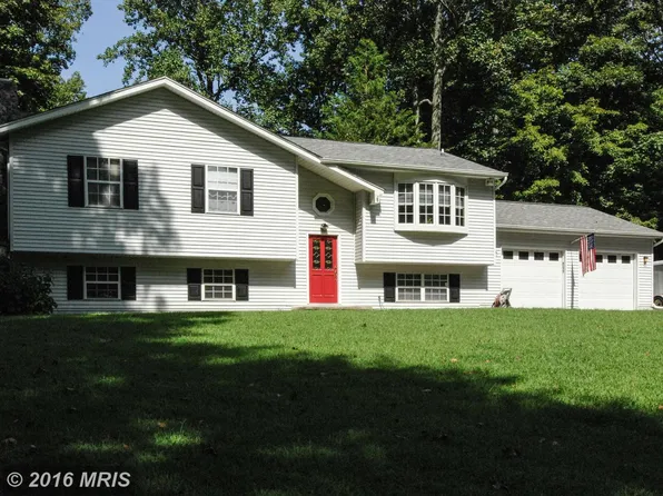 105 Chesley Ct, Saint Leonard, MD 20685