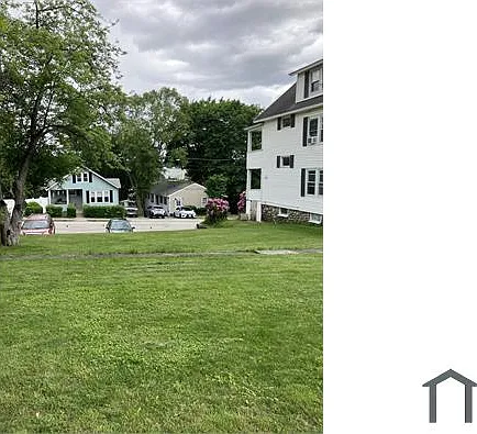 4 Loring St #1 — Photo 11