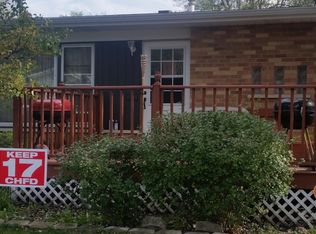 155 Thelma Ln, Chicago Heights, IL 60411