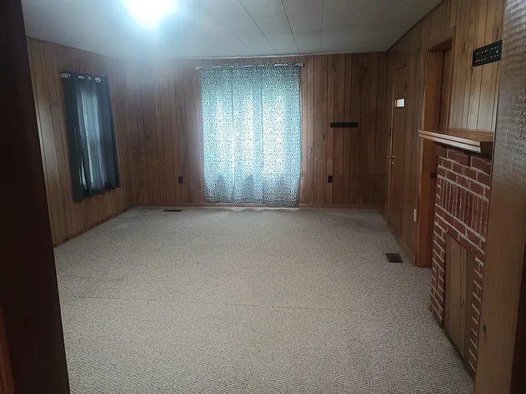 1039 Old State Highway 8 — Photo 4