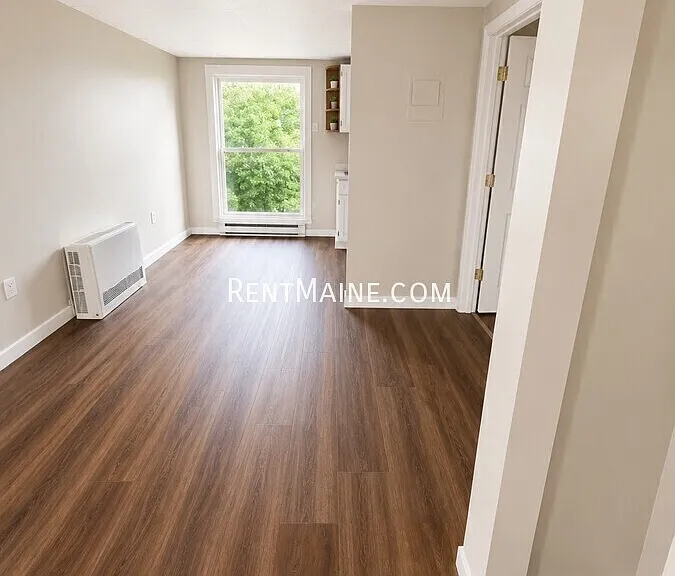 1190 Augusta Rd #8 — Photo 2