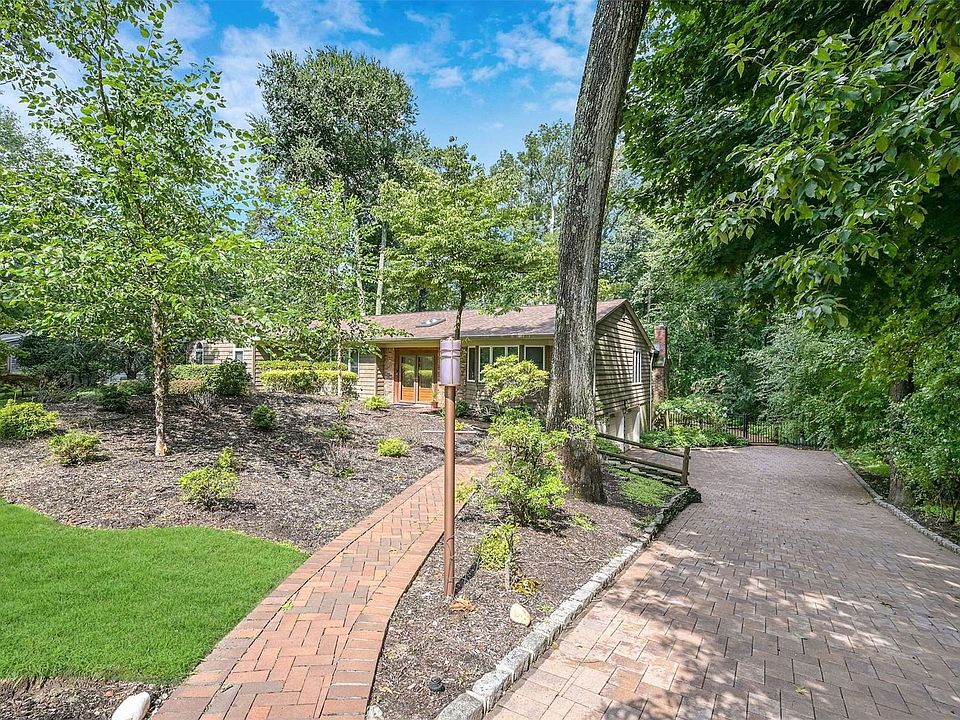 59 New Mill Road, Smithtown, NY 11787 Zillow