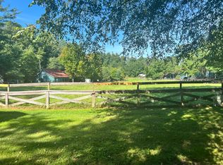 28 Rhett Dr, Flat Rock, NC 28731