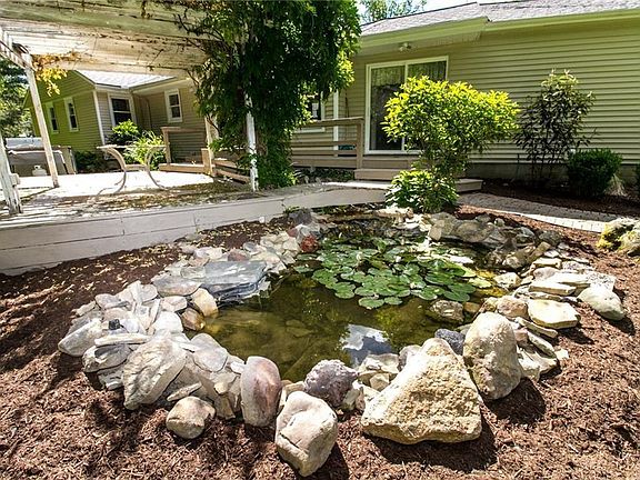 4th image of 7856 Scotland Dr
