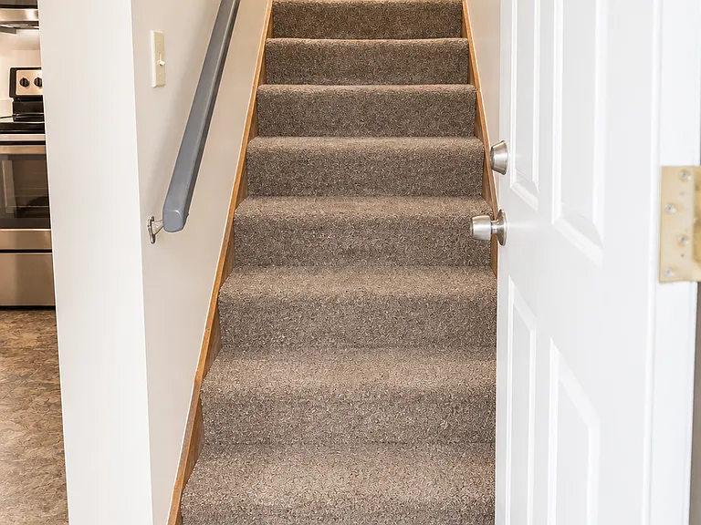 703 Woodford Ave N #2 — Photo 9