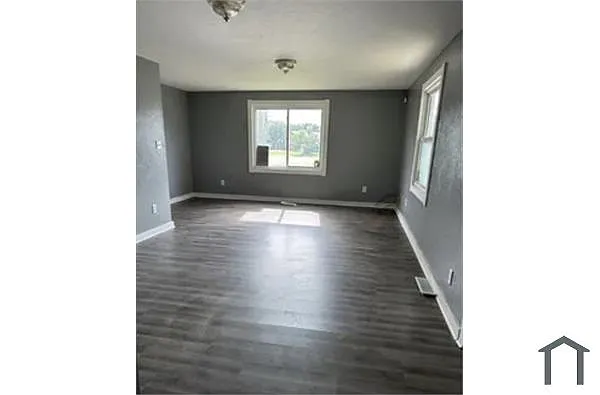 Building Photo - 209 Steadman St