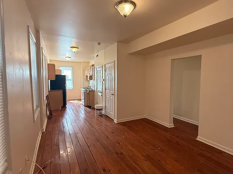 1212 Druid Hill Ave #2 — Photo 4