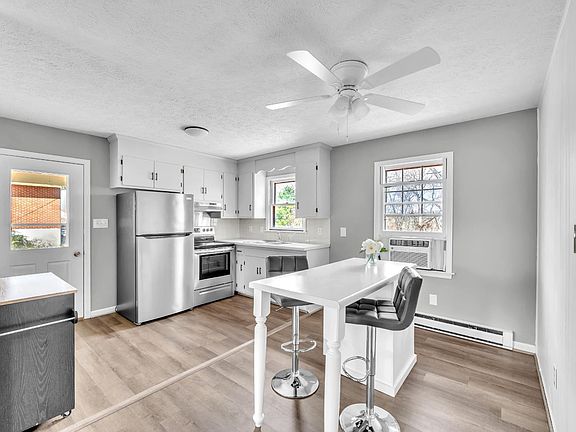 3rd image of 168 Moorman Dr
