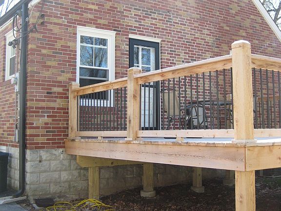 Cedar Deck 2