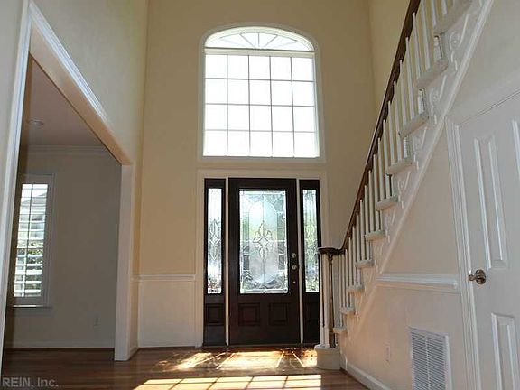 3rd image of 1600 Fenrose Ct